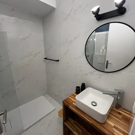 Centre-ville Апартаменты Больё-сюр-Мер