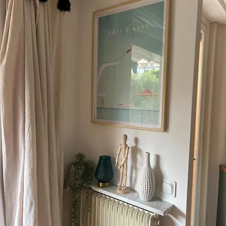 Centre-ville Апартаменты Больё-сюр-Мер